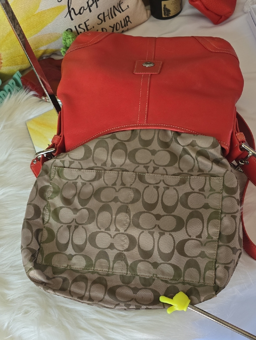 Coach Soho y2k G3S -8480 Orangy RED  Vintage Messenger Style Crossbody - Picture 13 of 16